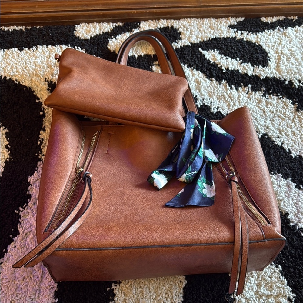 Melrose and Market | Elegant Brown Leather Tote Bag w/ Pouch